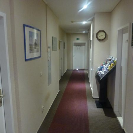 Hotel Rehberge Berlin Mitte Екстериор снимка