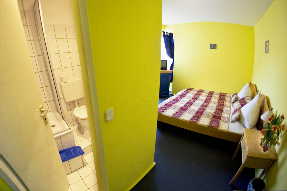 Hotel Rehberge Berlin Mitte Екстериор снимка
