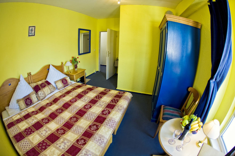 Hotel Rehberge Berlin Mitte Екстериор снимка